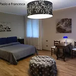 Paolo E Francesca Frühstückspension Rimini