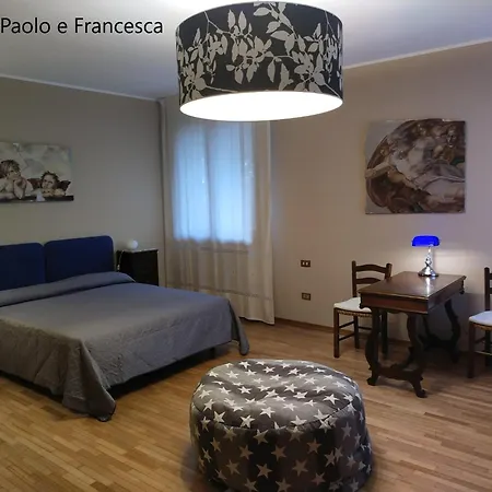 Paolo E Francesca Frühstückspension Rimini